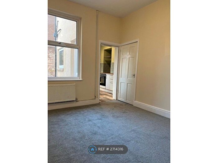 2 Bedroom Terraced House To Rent In Erddig Road, Wrexham, LL13