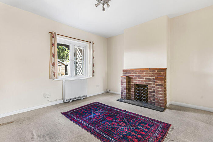 3 Bedroom End Of Terrace House For Sale In Challow, Faringdon, SN7