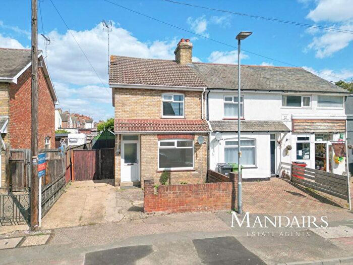 3 Bedroom Semi-Detached House To Rent In High Street, Fletton, Peterborough, PE2