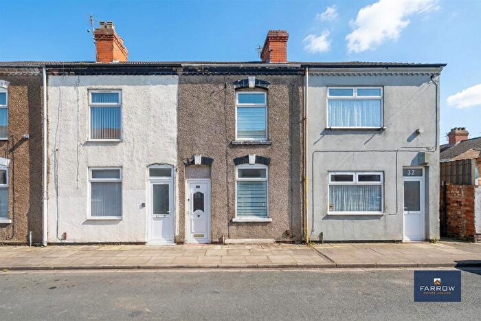 2 Bedroom Terraced House For Sale In Tunnard Street, Grimsby, DN32