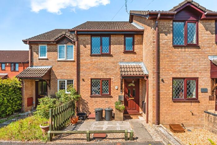 2 Bedroom Terraced House For Sale In Winchester Way, Totton, Hampshire, SO40