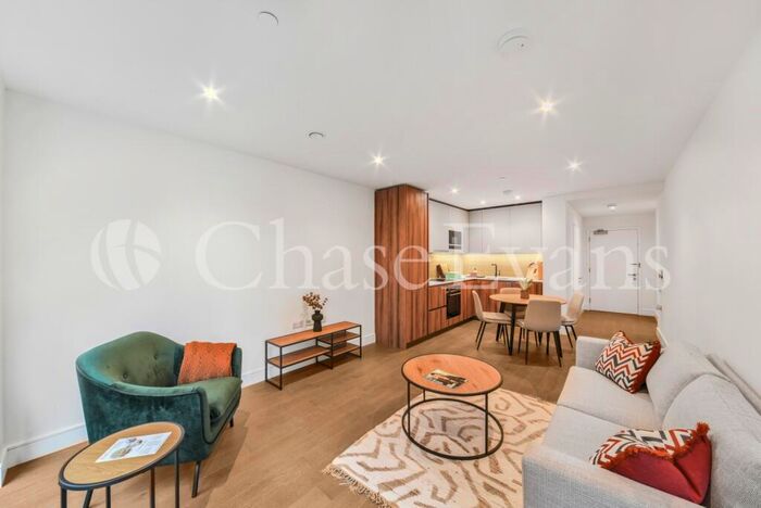 1 Bedroom Apartment To Rent In Belfield Mansions, Park & Sayer, Elephant And Castle, SE17