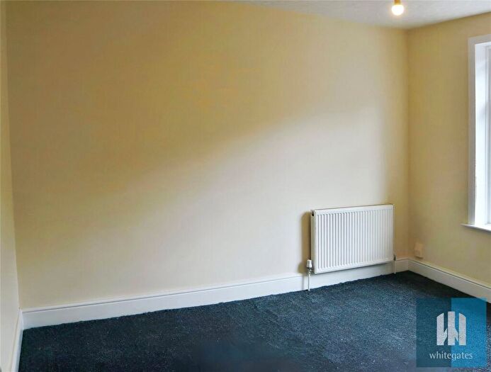 1 Bedroom Terraced House To Rent In Bland Street, Lockwood, Huddersfield, HD1