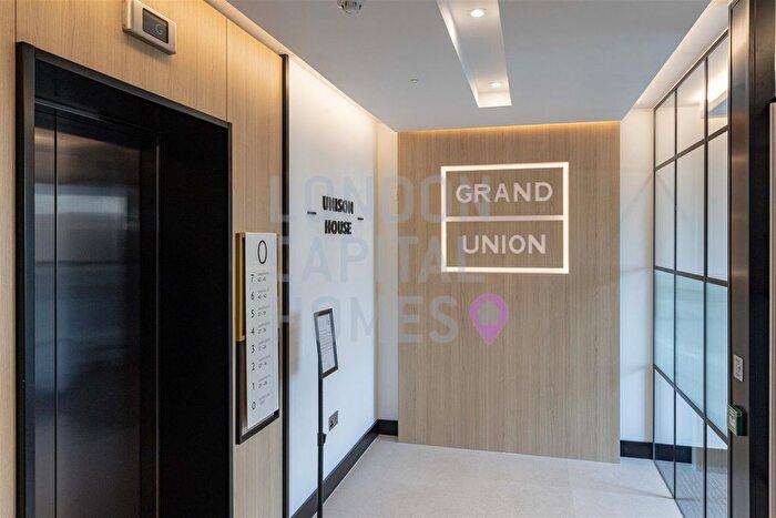 Studio To Rent In Beresford Avenue, Wembley, HA0