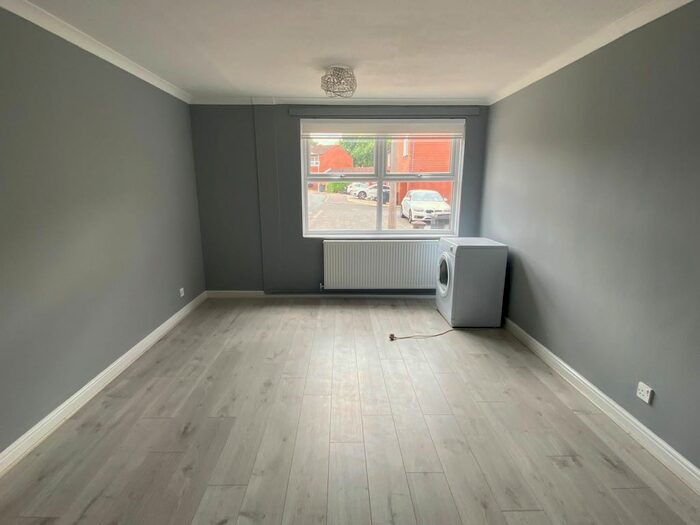 3 Bedroom Terraced House To Rent In Parvills, Waltham Abbey, EN9