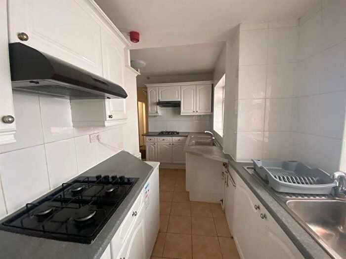 7 Bedroom Terraced House To Rent In Binswood Avenue, Leamington Spa, CV32