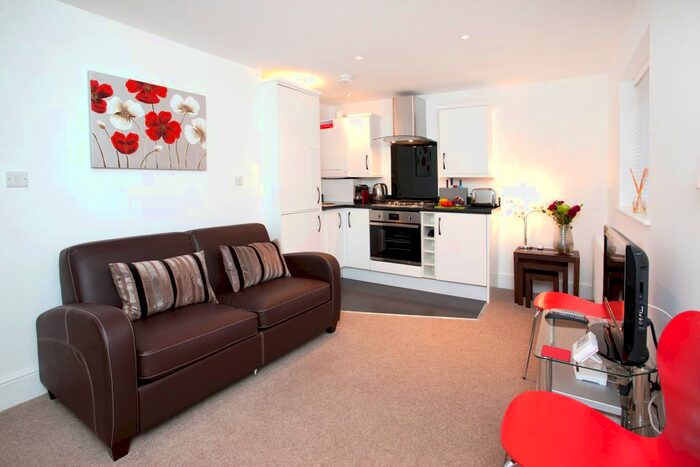 1 Bedroom Flat To Rent In Musters Road, West Bridgford, Nottingham, NG2