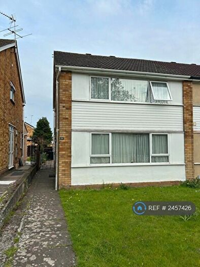3 Bedroom Semi-Detached House To Rent In Lichen Green, Coventry, CV4