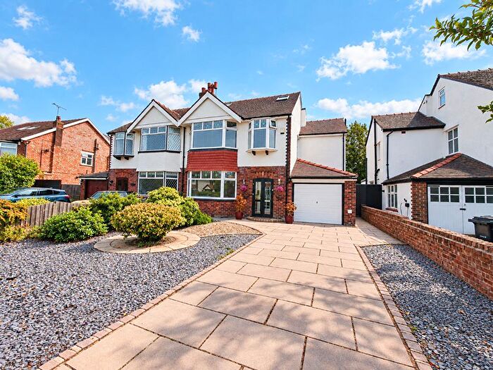 6 Bedroom Semi-Detached House For Sale In Dunbar Crescent, Hillside, Southport, Merseyside, PR8
