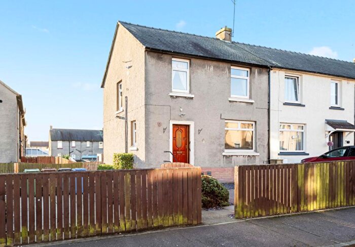 3 Bedroom End Of Terrace House For Sale In Henderson Crescent, Broxburn, EH52