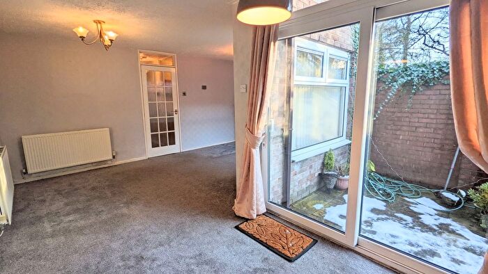 3 Bedroom End Of Terrace House For Sale In Birleywood, Skelmersdale, WN8