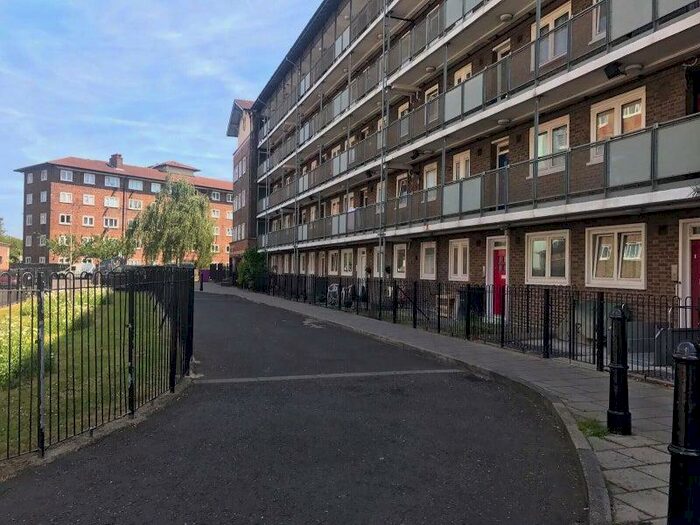 2 Bedroom Flat To Rent In Ellen Wilkinson House, Usk Street, Bethnal Green, E2