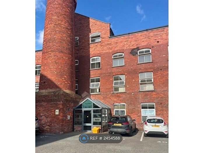 1 Bedroom Flat To Rent In Commercial Street, Morley, LS27