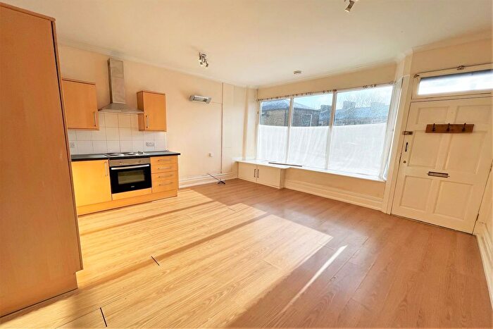 1 Bedroom Flat For Sale In Market Street, New Mills, New Mills, SK22