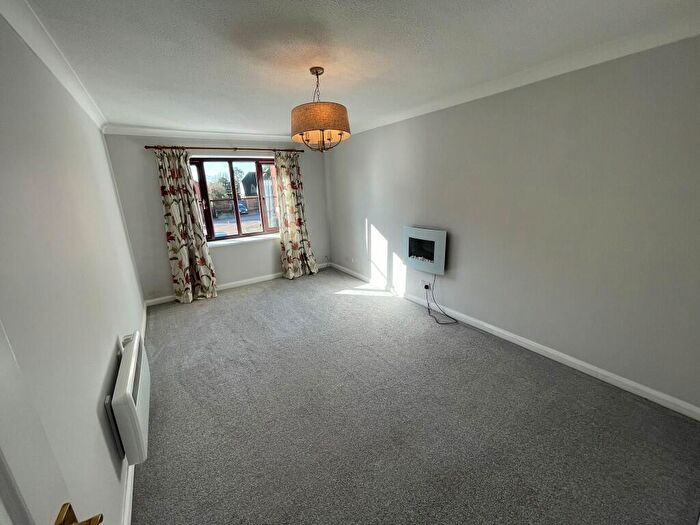 1 Bedroom Flat To Rent In Sutton Close, Woodbridge, Suffolk, IP12