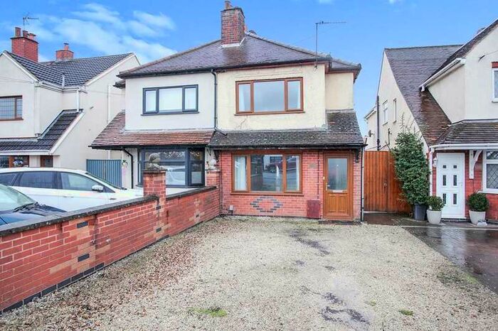 2 Bedroom Semi-Detached House To Rent In Watling Street, Nuneaton, Warwickshire, CV11