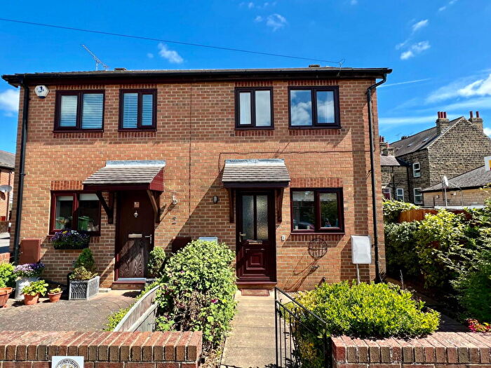 2 Bedroom Semi-Detached House To Rent In Barleyfields Mews, Wetherby, LS22