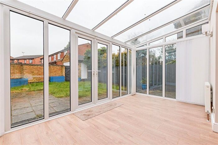 3 Bedroom Detached House For Sale In The Briars, West Kingsdown, Sevenoaks, Kent, TN15