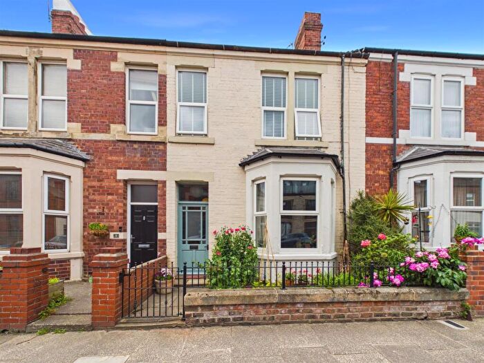 4 Bedroom Terraced House For Sale In Laburnum Avenue, Whitley Bay, NE26