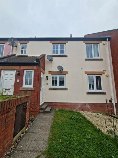 2 Bedroom Apartment To Rent In Rowes Mews, Newcastle Upon Tyne, NE6