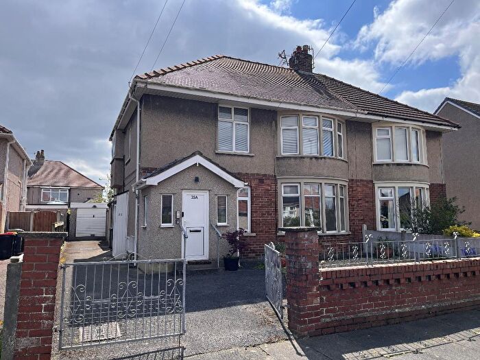 2 Bedroom Flat For Sale In Colwyn Avenue, Bare, Morecambe, LA4