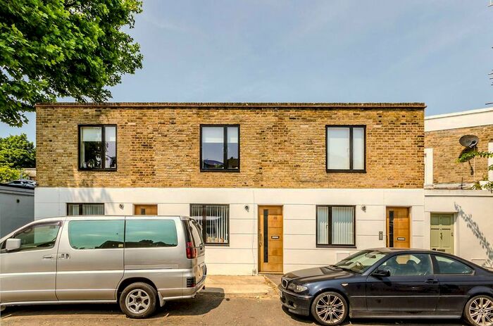 2 Bedroom Terraced House To Rent In Jarvis Road, East Dulwich, London, SE22