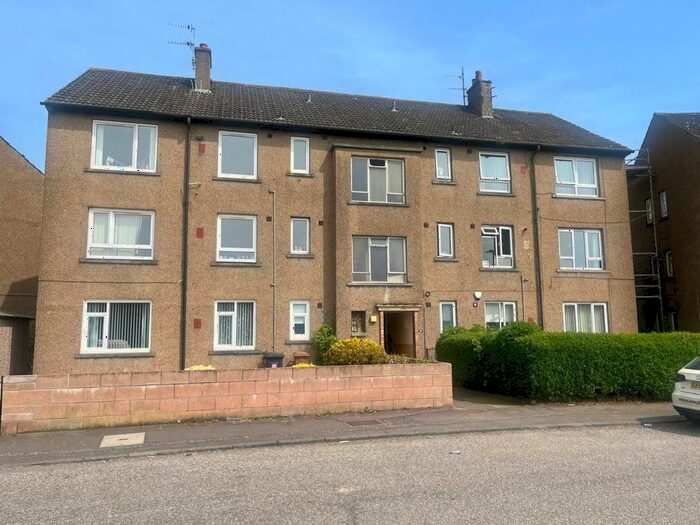 2 Bedroom Flat To Rent In Kemnay Gardens, Dundee, DD4