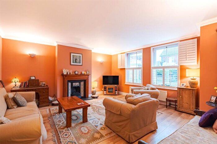 4 Bedroom Terraced House For Sale In New Borough Road, Wimborne, Dorset, BH21