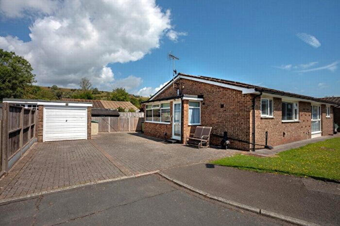 2 Bedroom Bungalow For Sale In Dove Close, Hythe, CT21