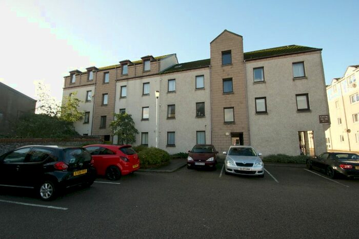 2 Bedroom Flat To Rent In Back Hilton Road, Kittybrewster, Aberdeen, AB25