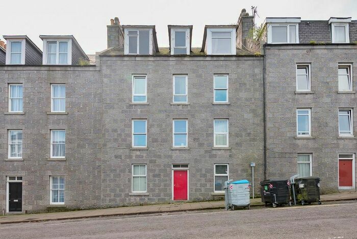 2 Bedroom Flat To Rent In Orchard Street, Old Aberdeen, Aberdeen, AB24