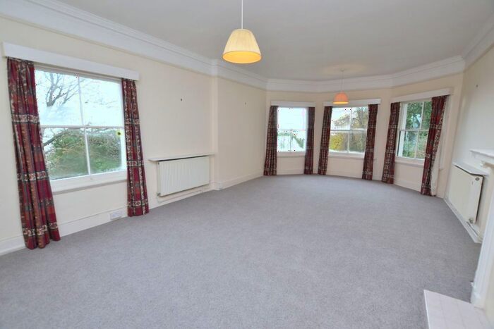2 Bedroom Flat To Rent In Worcester Road, Malvern, WR14