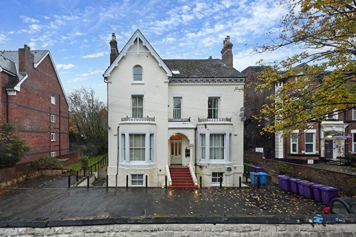 2 Bedroom Apartment For Sale In Parkfield Road, Aigburth, L17