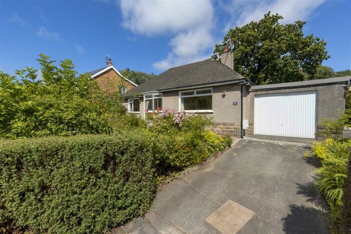 2 Bedroom Detached Bungalow For Sale In Hornby Bank, Hornby, LA2