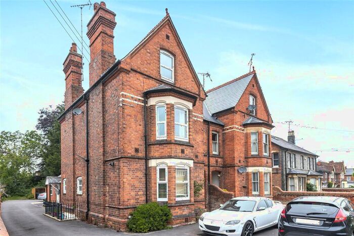 1 Bedroom Apartment To Rent In Connaught Road, Reading, Berkshire, RG30