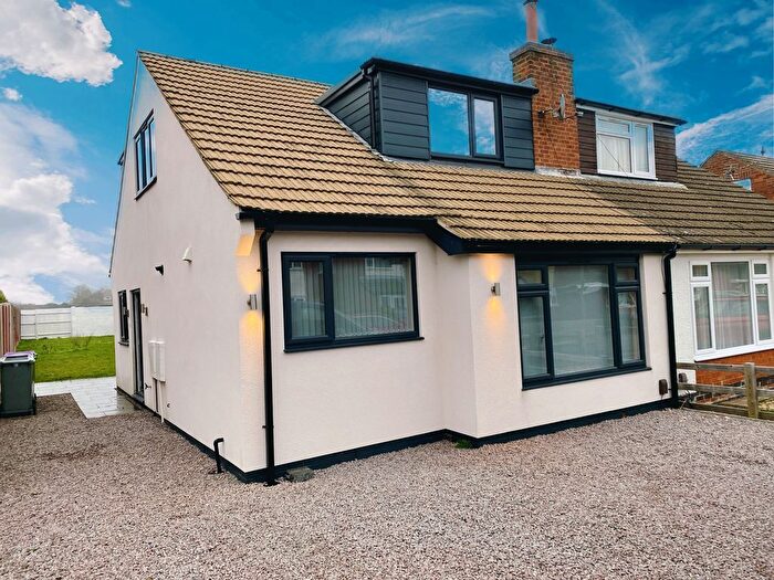 3 Bedroom Semi-Detached House For Sale In Belvoir Gardens, Great Gonerby, NG31