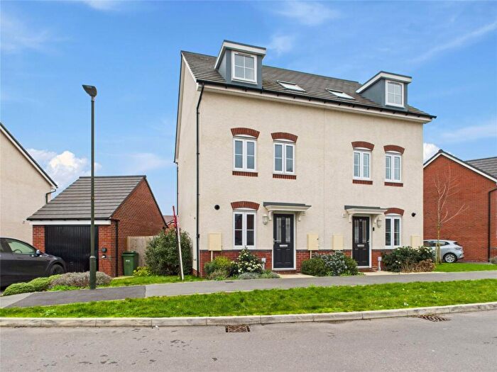 3 Bedroom Semi Detached House For Sale In Thomas Tudor Way, Great Oldbury, Stonehouse, Gloucestershire, GL10