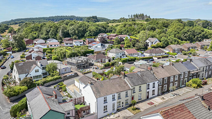 4 Bedroom End Of Terrace House For Sale In Tredegar Street, Newport, NP10