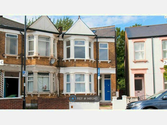 3 Bedroom Flat To Rent In Wells House Road, London, NW10