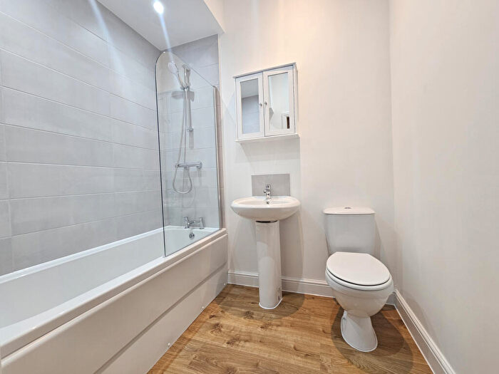 1 Bedroom Flat To Rent In Crabbery Street, ST16