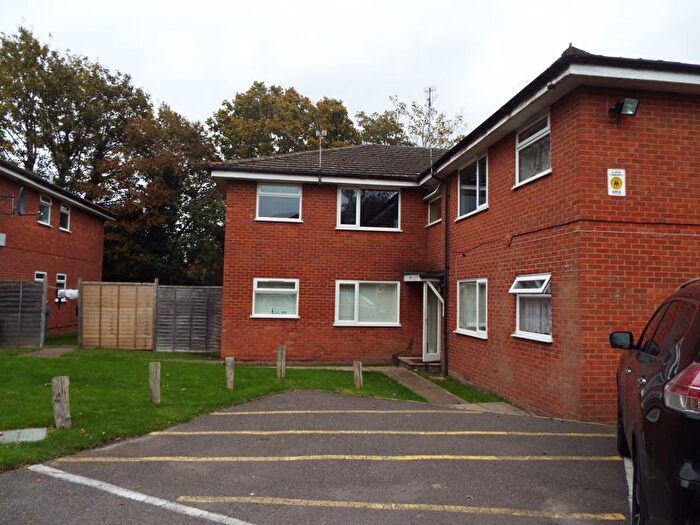 1 Bedroom Flat To Rent In Brittain Court, Sandhurst, GU47