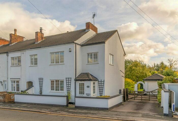 4 Bedroom End Of Terrace House To Rent In Nottingham Road, Gotham, Nottingham, NG11