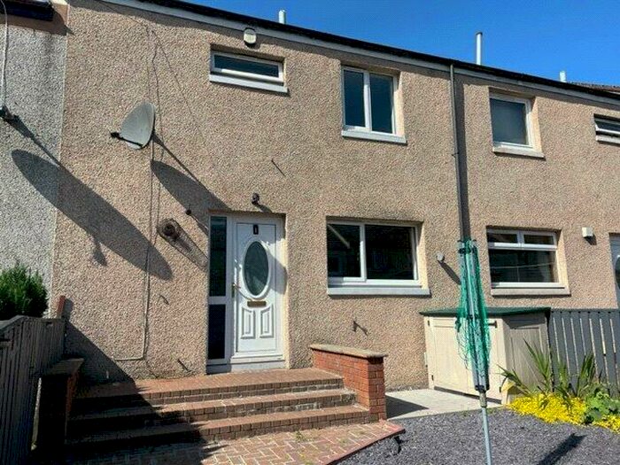 3 Bedroom Terraced House To Rent In Cluny Place, Glenrothes, Fife, KY7