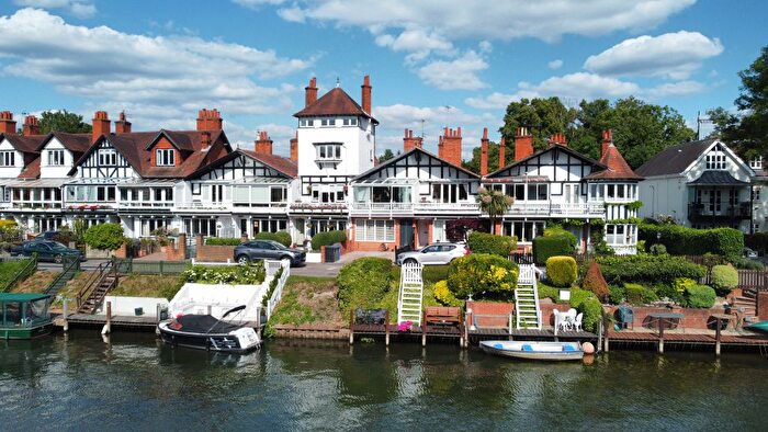 3 Bedroom Terraced House For Sale In River Road, Taplow, Maidenhead, SL6