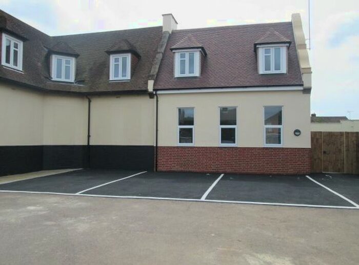 1 Bedroom Flat To Rent In Ramsey Road, Dovercourt, Harwich, Essex, CO12