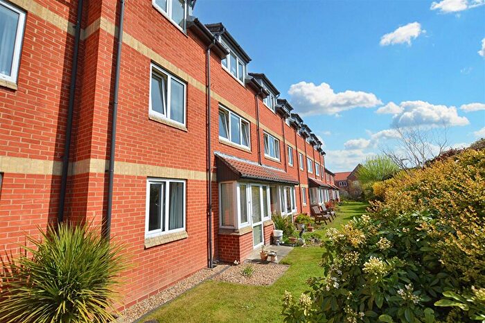 1 Bedroom Flat For Sale In George Street, Sheringham, NR26