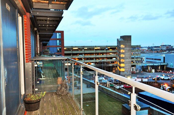 1 Bedroom Flat To Rent In Latitude, City Centre, Birmingham, B5