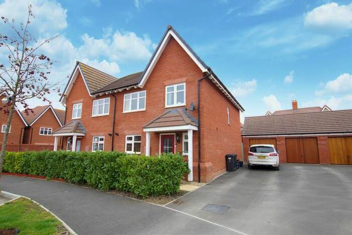 4 Bedroom Semi-Detached House To Rent In Baillie Close, Tadpole Garden Village, Swindon SN25