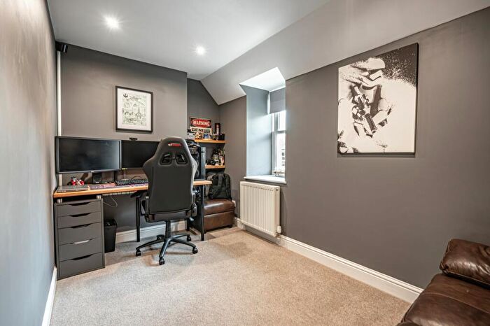 2 Bedroom Apartment For Sale In The Cross, Doune, FK16