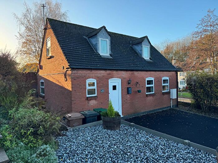 1 Bedroom Detached House To Rent In Brook Street, Hartshorne, Swadlincote, South Derbyshire, DE11